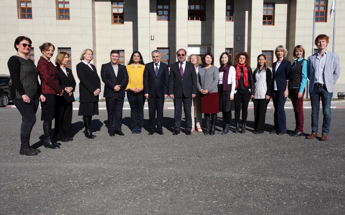 AĞRI İBRAHİM ÇEÇEN ÜNİVERSİTESİNDE FARKLI ÜLKELERDEN AKADEMİSYENLER GÖREV YAPIYOR