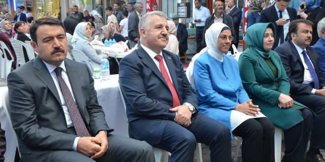 Bakan Arslan ve Genel Başkan Yardımcısı Kavakçı Ağrı’da İftar Açtı